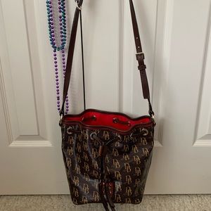 Dooney & Bourke